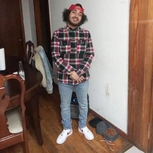 Meet your Posher, Anthony